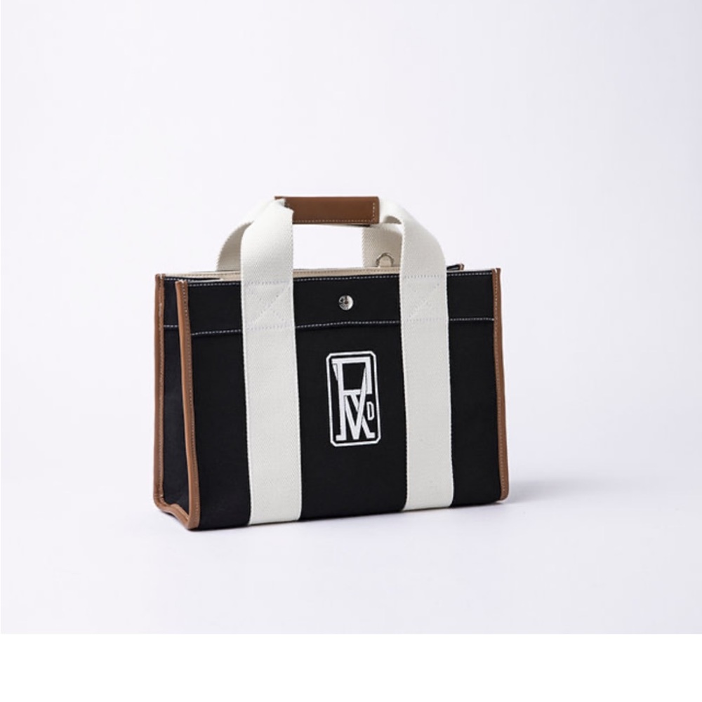 Rue de verneuil tote bag